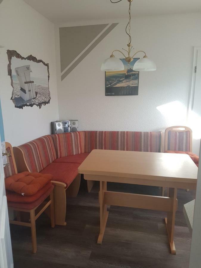 Haus-Sonneck Lägenhet Esens Exteriör bild